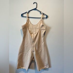 YARA Beige Shapewear bodysuit 100% Colombiana